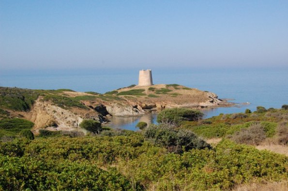 Domus de Maria, Torre costiera di Piscinnì