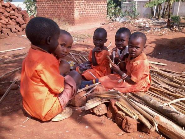Uganda, Kibiri, bambini